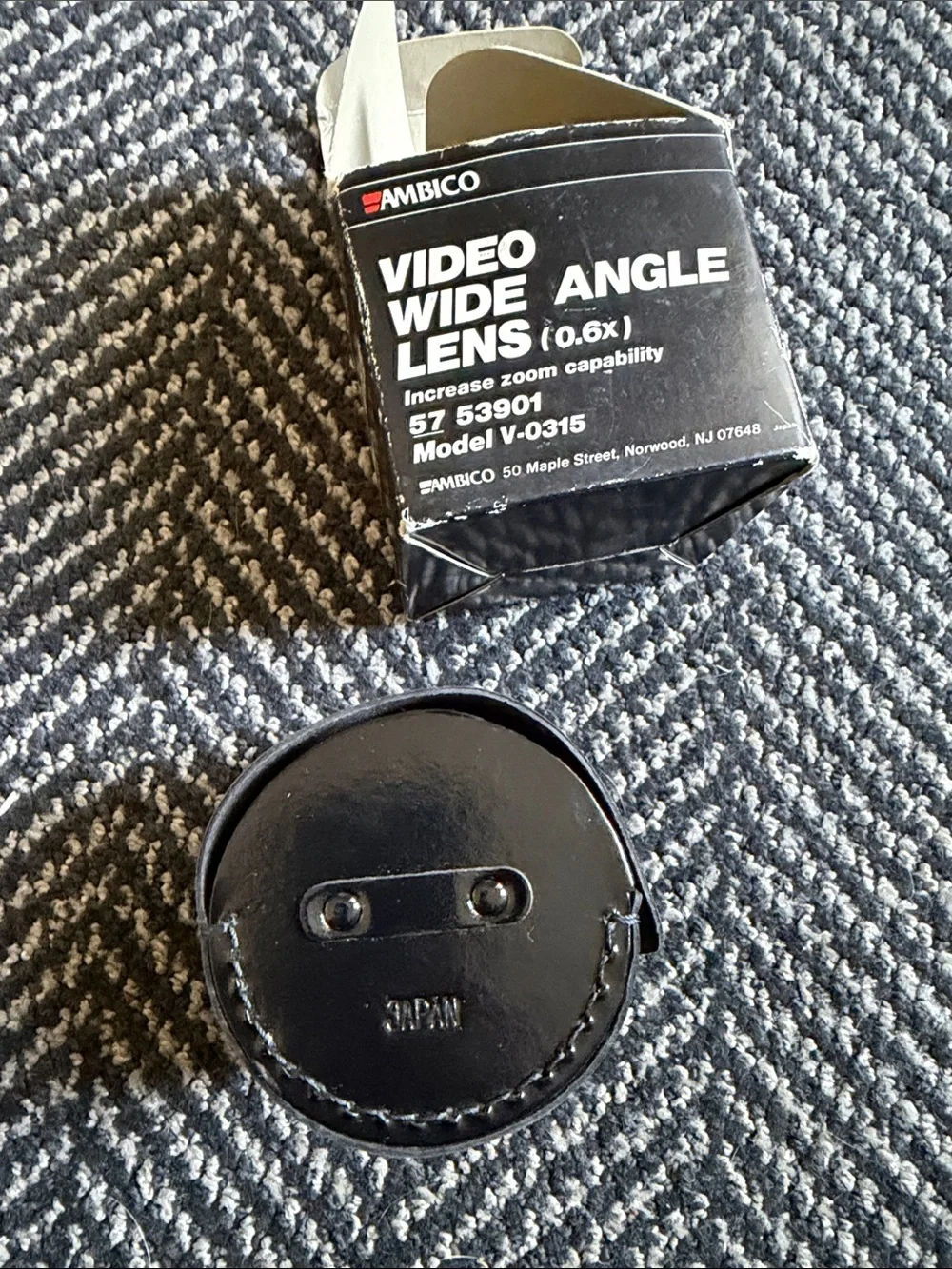 Black Video Wide Angle Lens (0.6x)